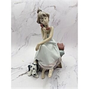 Lladro Chit Chat 5466 Figurine Retired Glazed Collectible Mint